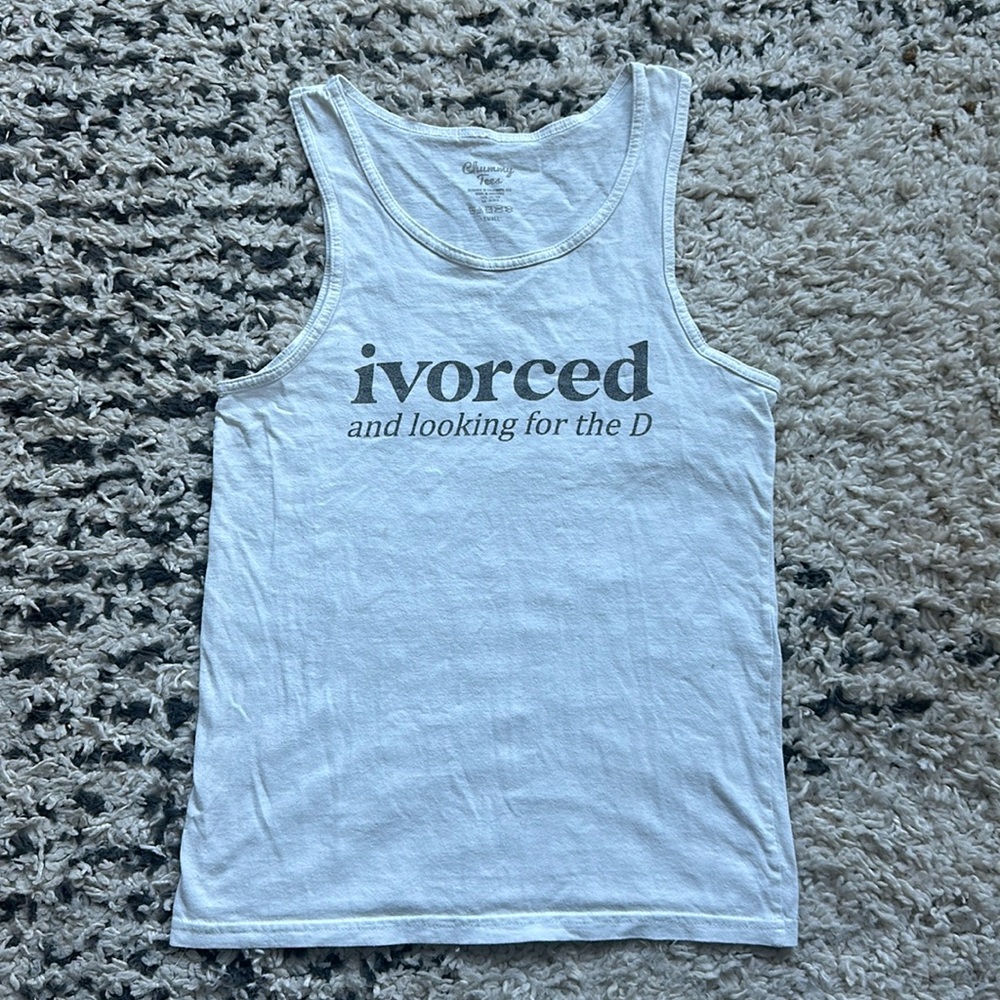 Chummy Tees Tank Top Size Small